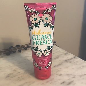 Bath and Body Works body cream